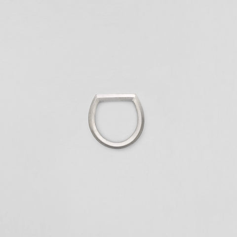 A handcrafted sterling silver ring from Arch collection by Makiami. Every piece is handcrafted in Stockholm, Sweden.